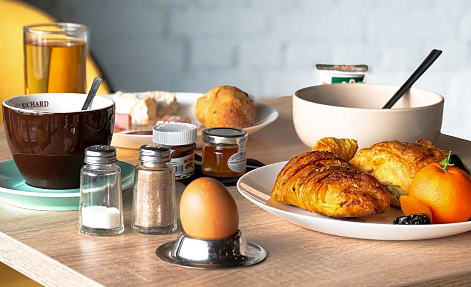 LOGIS HOTEL - La Petite Rade