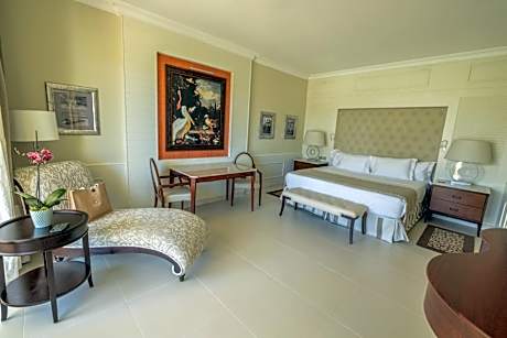 Ocean Front Butler Suite Single Use