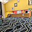 Super 8 by Wyndham Staunton