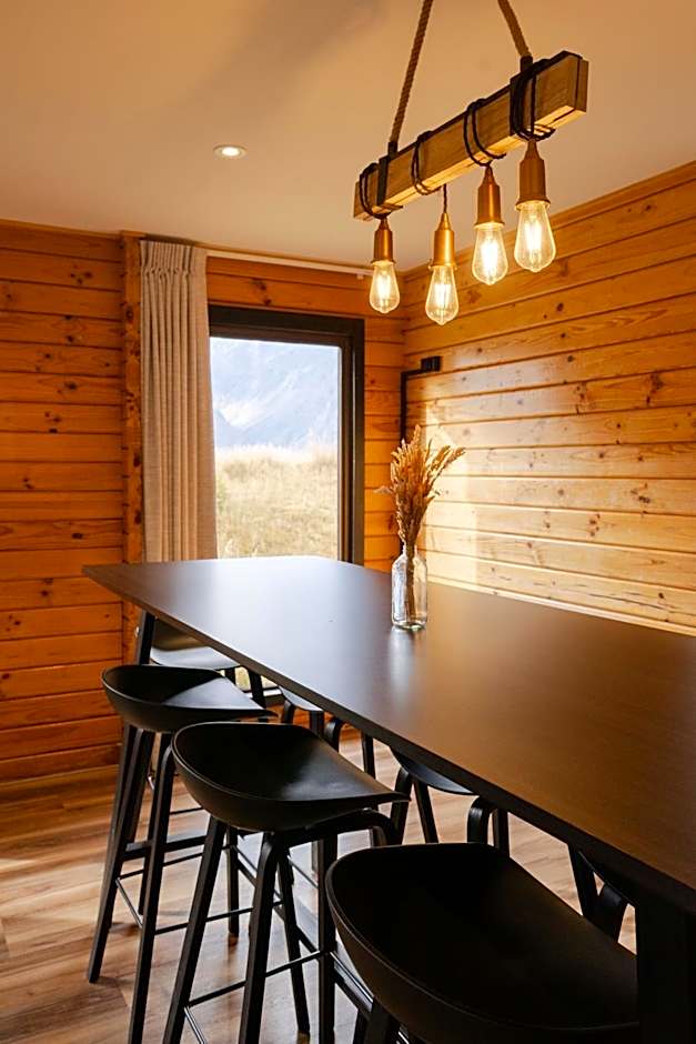 Haka House Hostel Aoraki Mt Cook