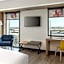 Aloft by Marriott New York LaGuardia Airport