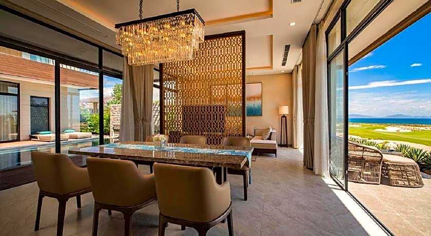 Wyndham Grand KN Paradise Cam Ranh