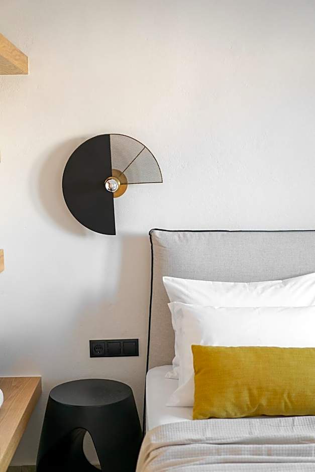 Enalios sunset suites