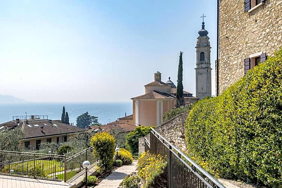 Residence Borgo Dei Limoni - Appartamenti con Garage