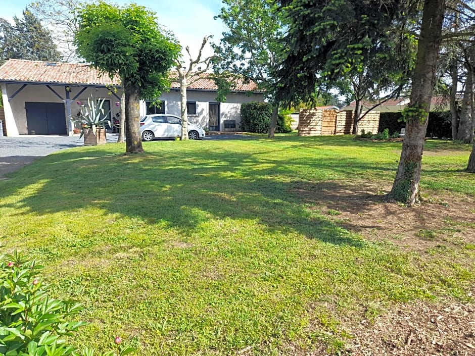 La maison du Bonheur, borne de recharge VE
