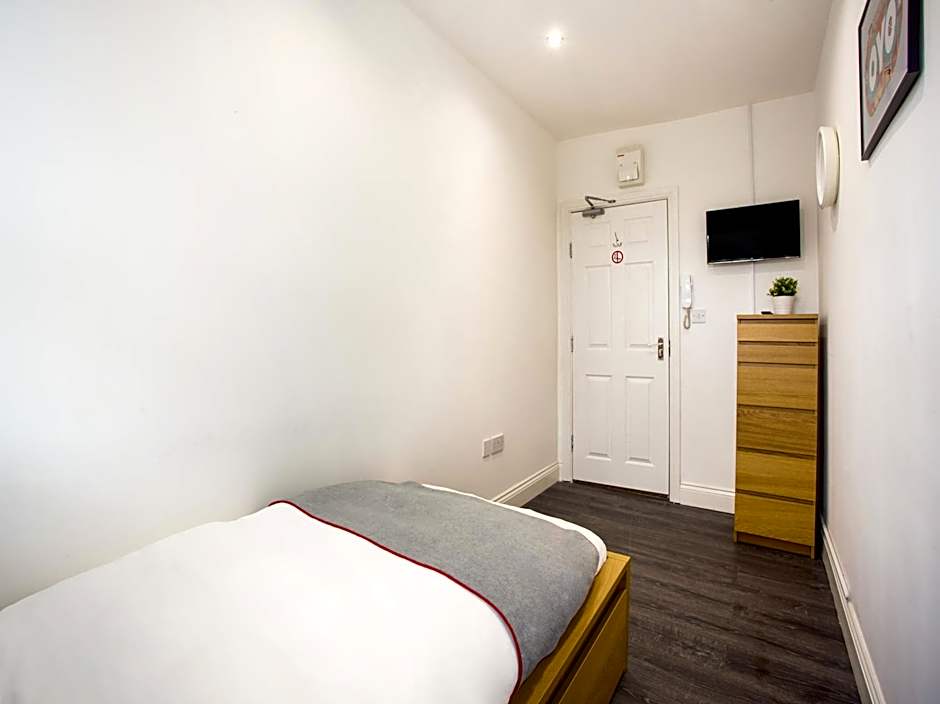 The Broadway Hotel - London Heathrow