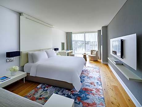 Classic Double Room with Park View