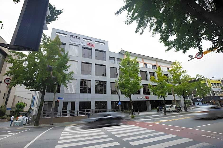 Jeonju tourist hotel kkotsim