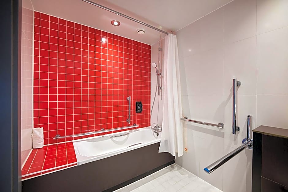 Village Hotel London Watford