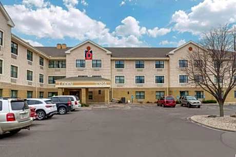Studio 6 Extended Stay Minneapolis Airport Eagan MN