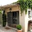 "Le Vent d'Étoile" B&B and Guesthouses