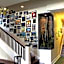 Hollander Hotel - Downtown St. Petersburg