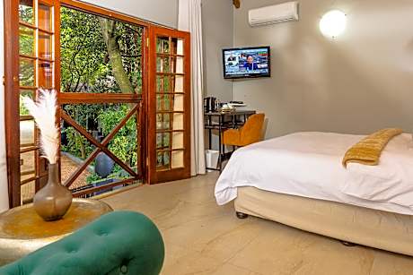 Deluxe King Or Twin Room