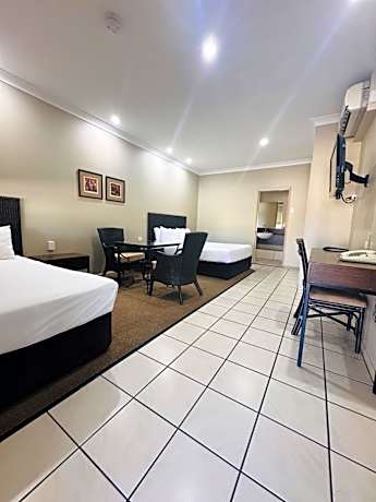 Deluxe Double or Twin Room