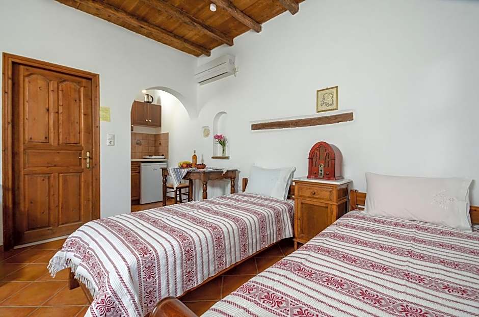 Naxos Filoxenia Hotel