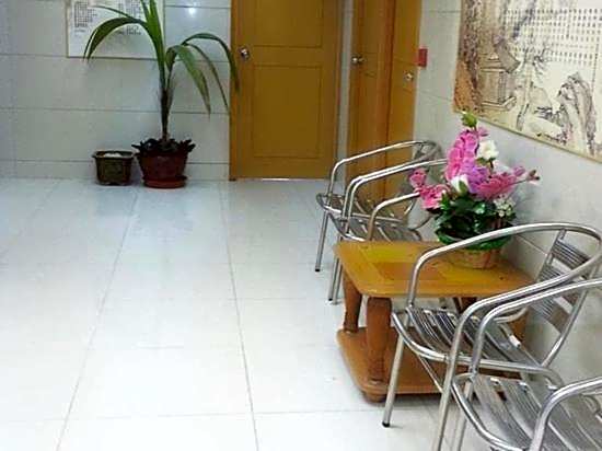 Le Cong Fraternal Guest House