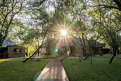 The Island River Lodge