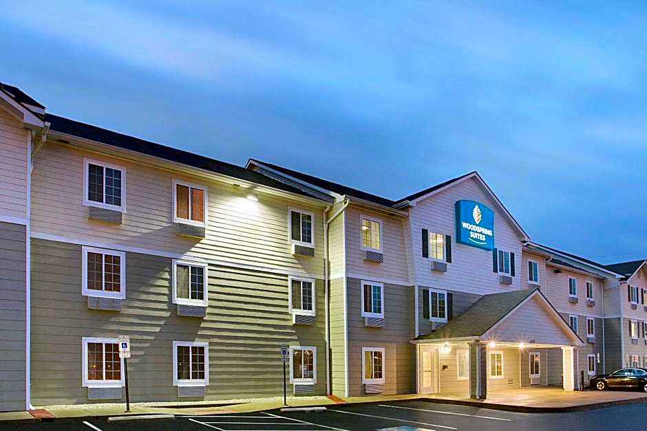 WoodSpring Suites Cincinnati Fairfield