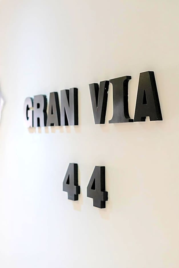 Hostal Gran Via 44