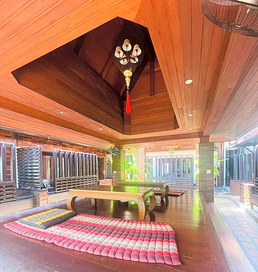 Yotaka Boutique Hotel