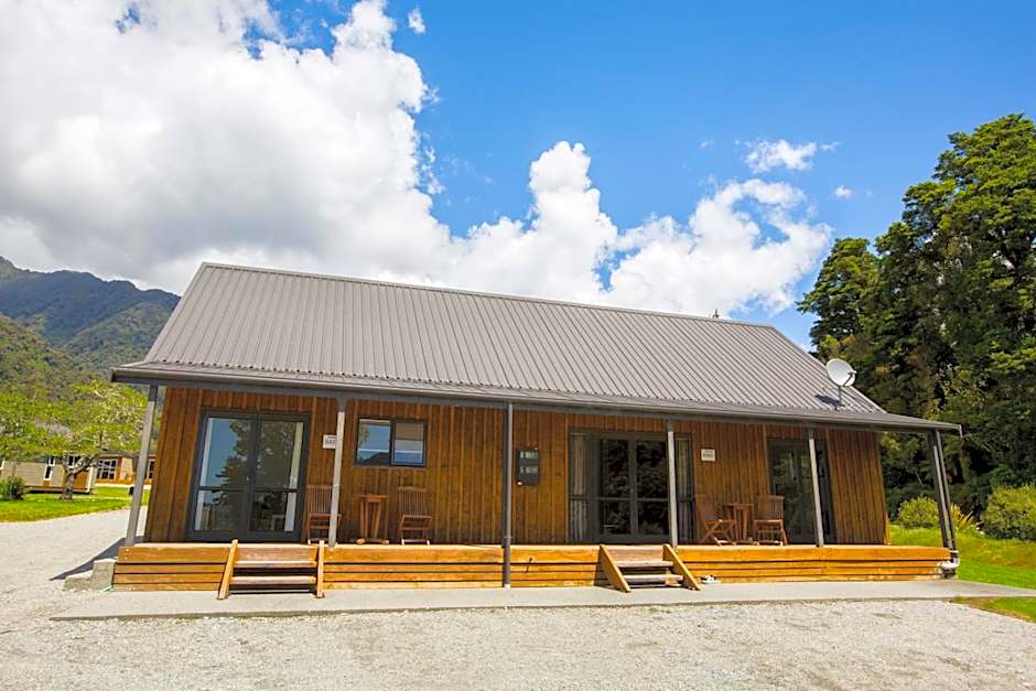 JAG Escape Franz Alpine Retreat