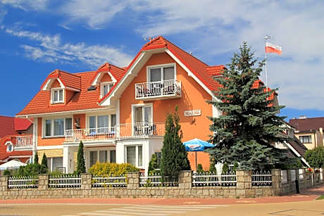 Studio with Balcony