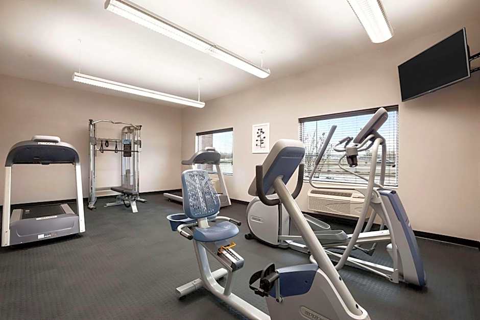 Country Inn & Suites by Radisson, Enid, OK