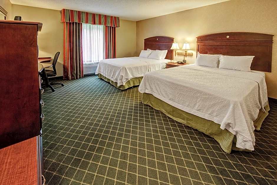 Hampton Inn By Hilton Cambridge, OH