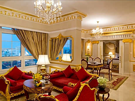 Royal Suite with City View
