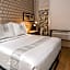 GLo Best Western Brooklyn NYC