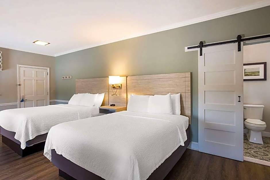 Best Western Sea Island Inn