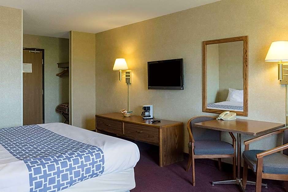 Rodeway Inn Wahpeton
