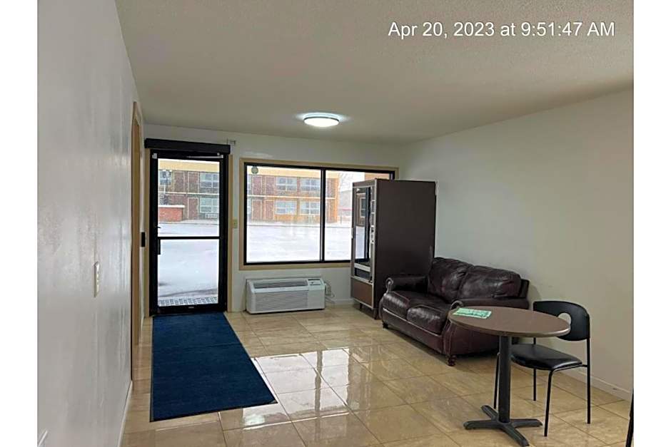 Devils Lake Inn By OYO Near Devils Lake Regional Airport