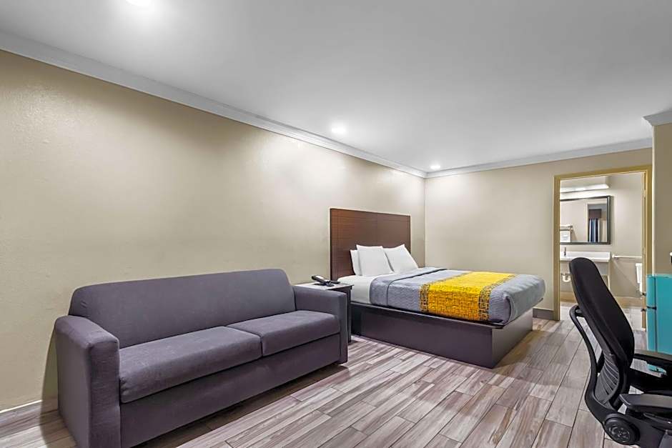 Americas Best Value Inn Houston Heights at I-45