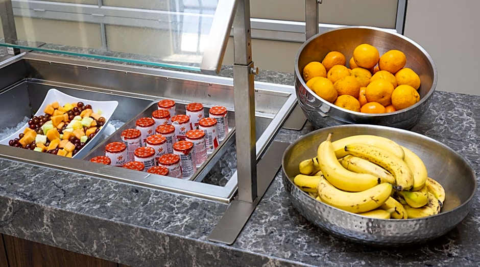 Embassy Suites by Hilton Bloomington / Minneapolis