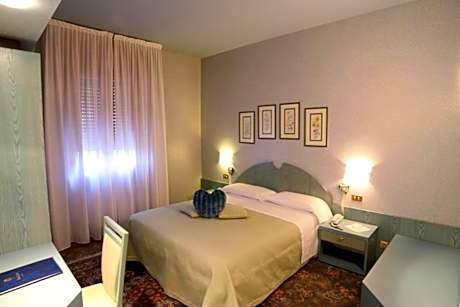 Economy Double or Twin Room