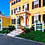 Inn by the Bandstand a Boutique Hotel