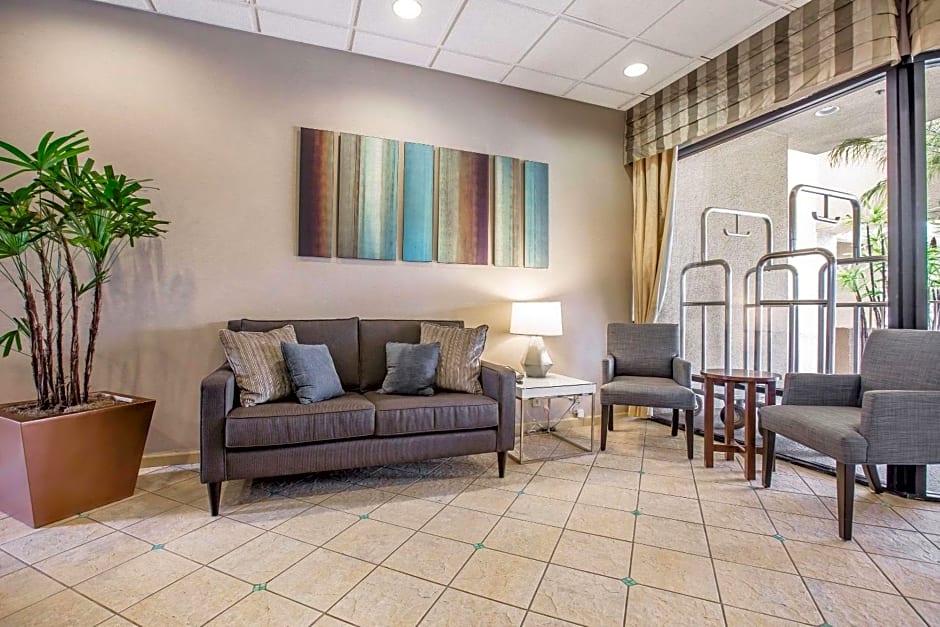 Quality Inn And Suites Hermosa Beach