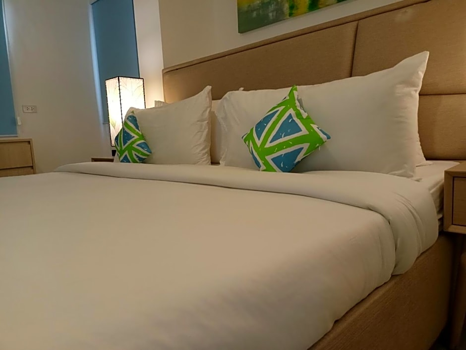 Lime Hotel Boracay