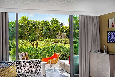 Spectacular Room, Room, 1 King Bed, Balcony, Garden View