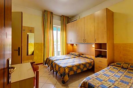 Triple Room with Balcony