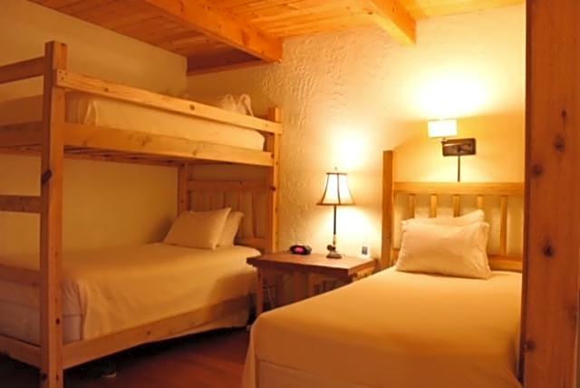 The Boulder Creek Lodge