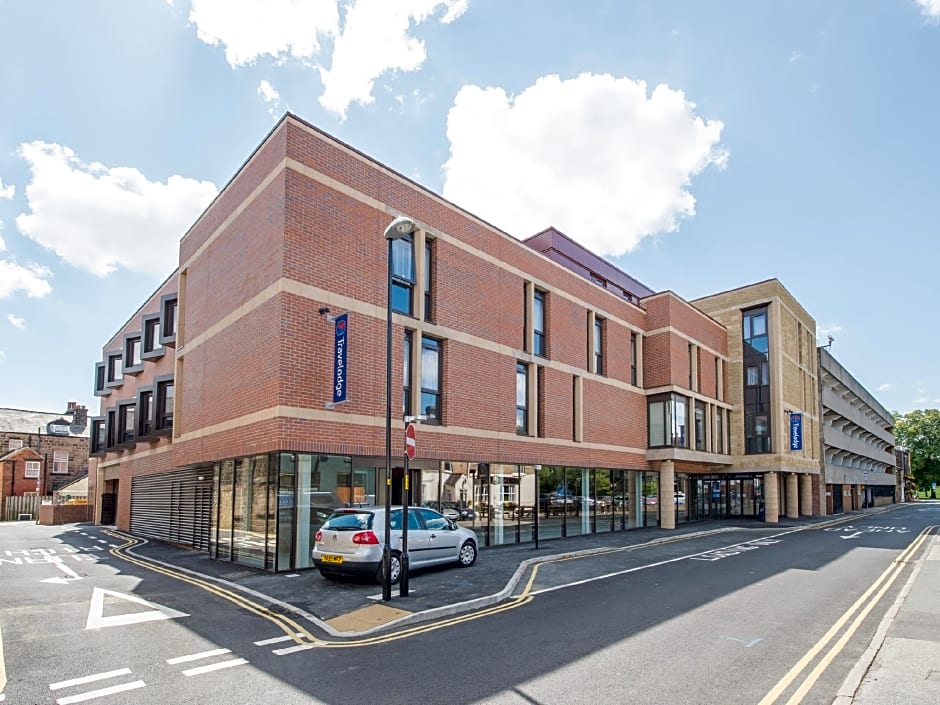 Travelodge Harrogate West Park
