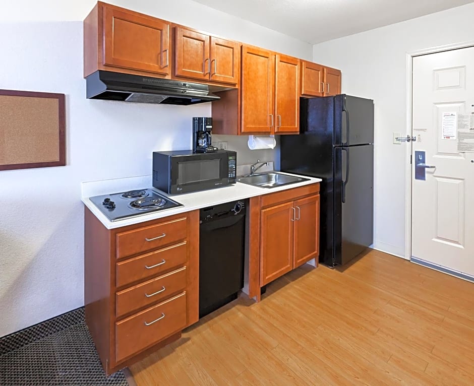 Candlewood Suites Owasso, an IHG Hotel