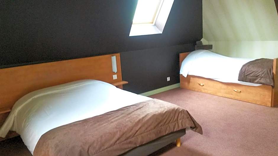 HOTEL RESTAURANT La CREPERIE Du CHATEAU