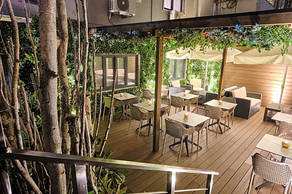 Duplo Charme Boutique Hotel