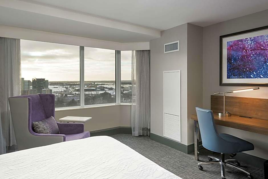 Hilton Garden Inn Ottawa Downtown