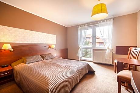 Twin Room with Balcony