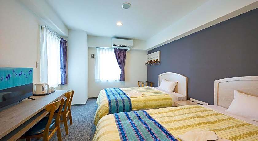 Hotel Peace Island Naha
