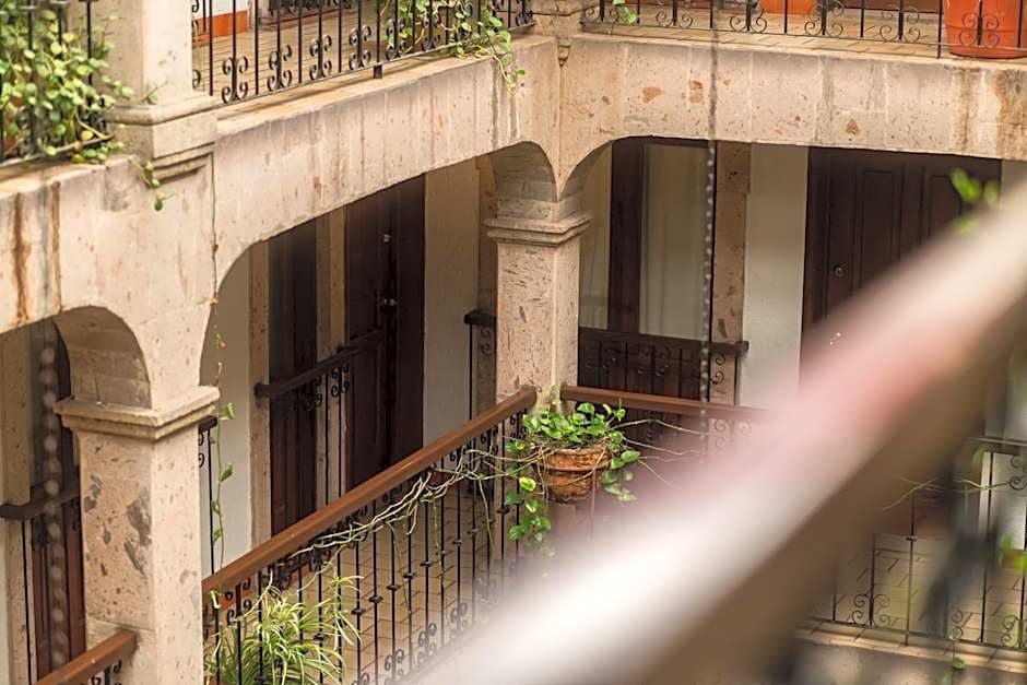 Hotel Don Quijote Plaza - Guadalajara Centro Historico